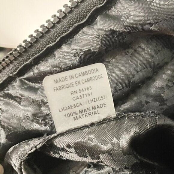 Karl Lagerfeld Paris Womens Voyage Tote Bag with Charms - Picture 15 of 16